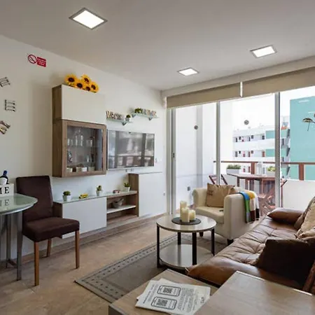Appartement And Functional