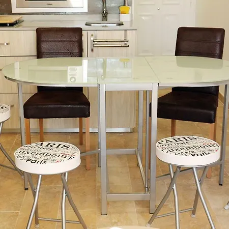 And Functional Appartement